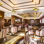 Park And Vella Hills 4*