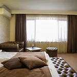 Park And Vella Hills 4* Velingrado
