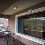 Resort Park And Vella Hills Velingrado