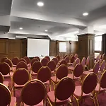 Park And Vella Hills Resort 4*