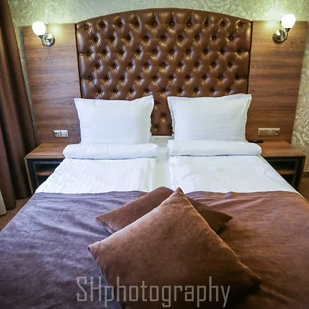 Park And Vella Hills Station touristique 4*