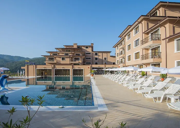 Park And Vella Hills 4*